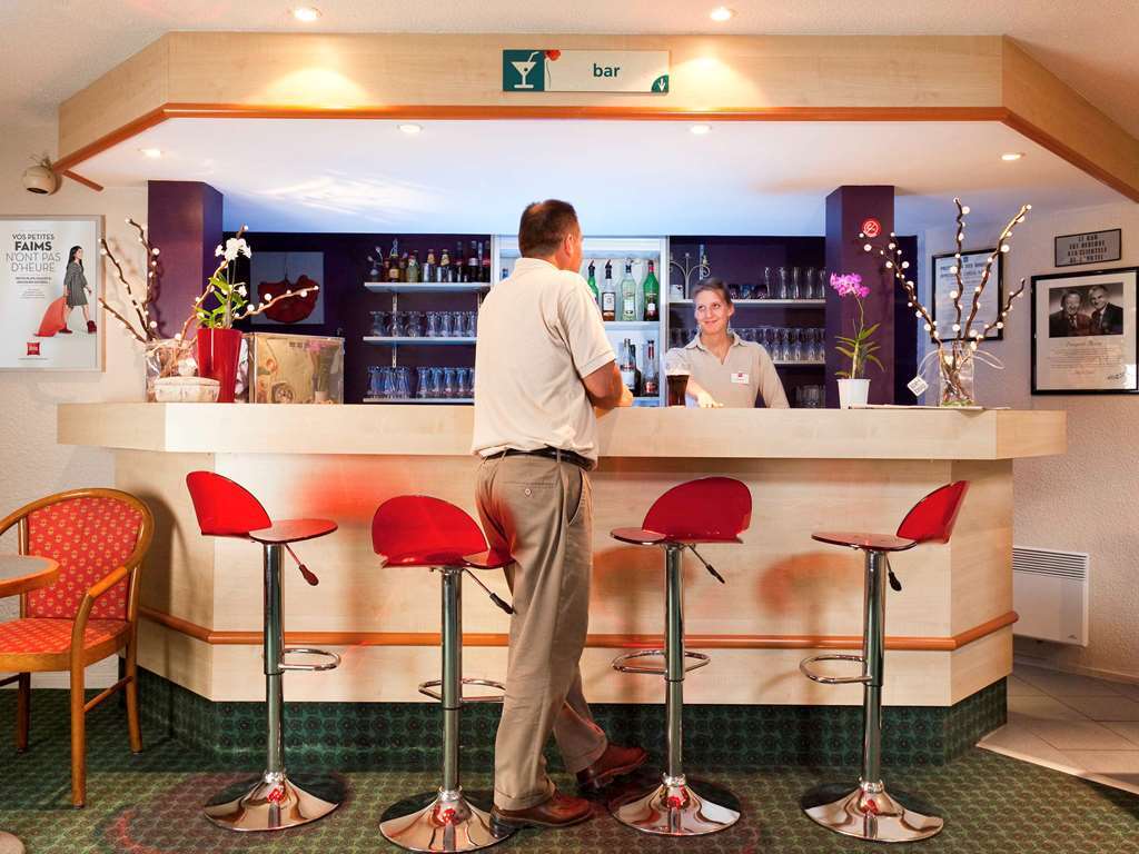 Ibis Provins Hotell Restaurang bild
